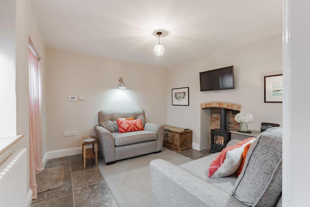 3 Mill Street - Norfolk Cottage Agency Холт Экстерьер фото